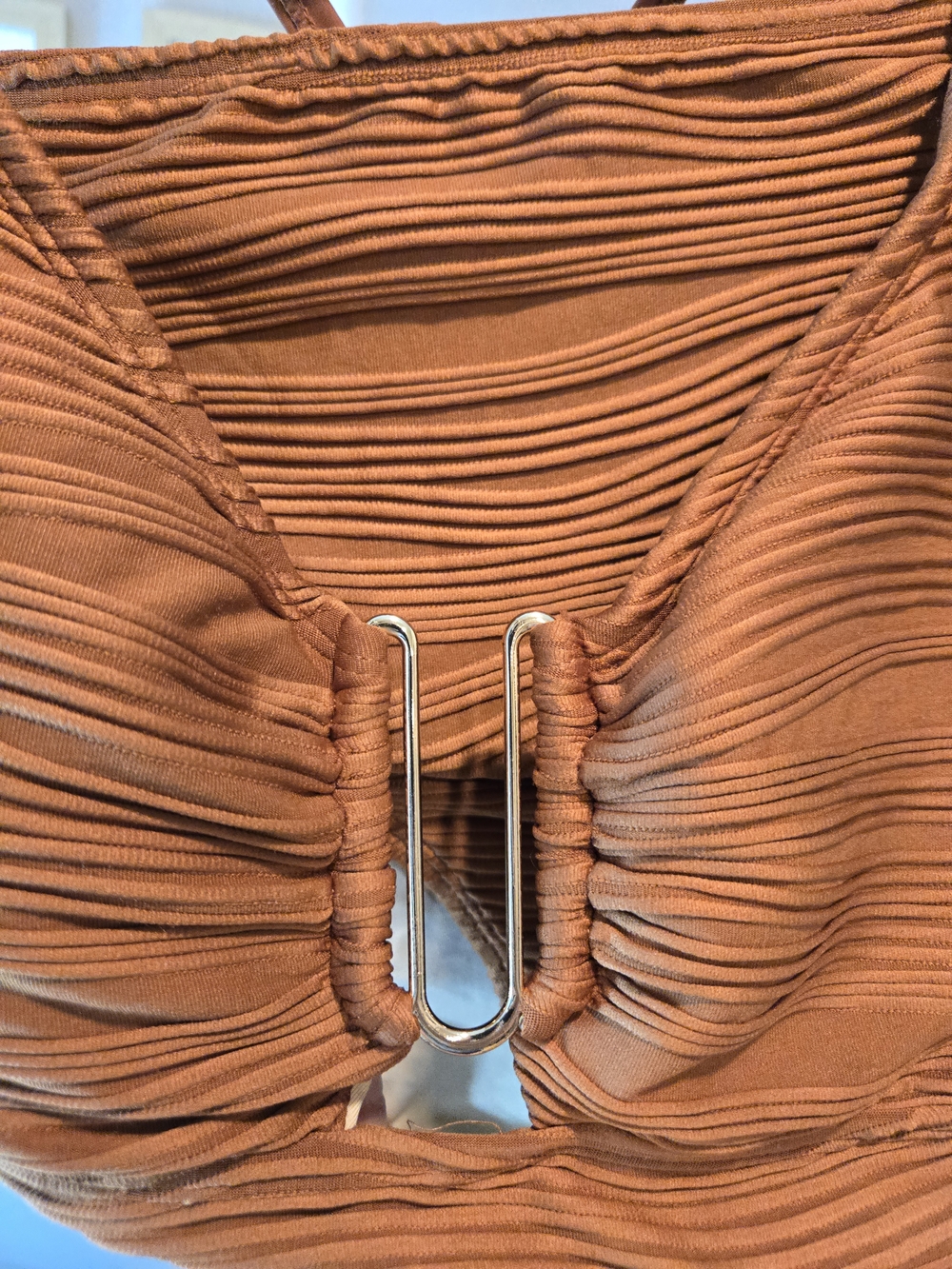 🌞⛱️👙New Gorgeous Ribbed Copper Bikini With Metal Hardware - Picture 2 of 10